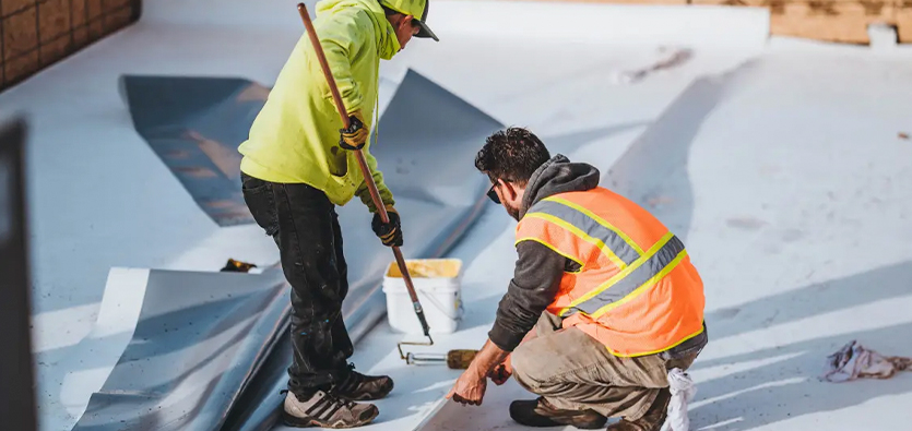 How To Choose The Right Flat Roof Contractor In Calgary