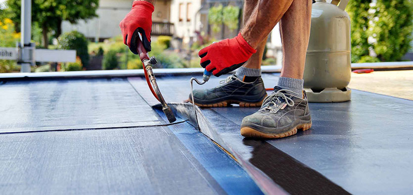 How AKRoN Repairs Torch-On, Metal, BUR, And Single Ply Roofs Effectively